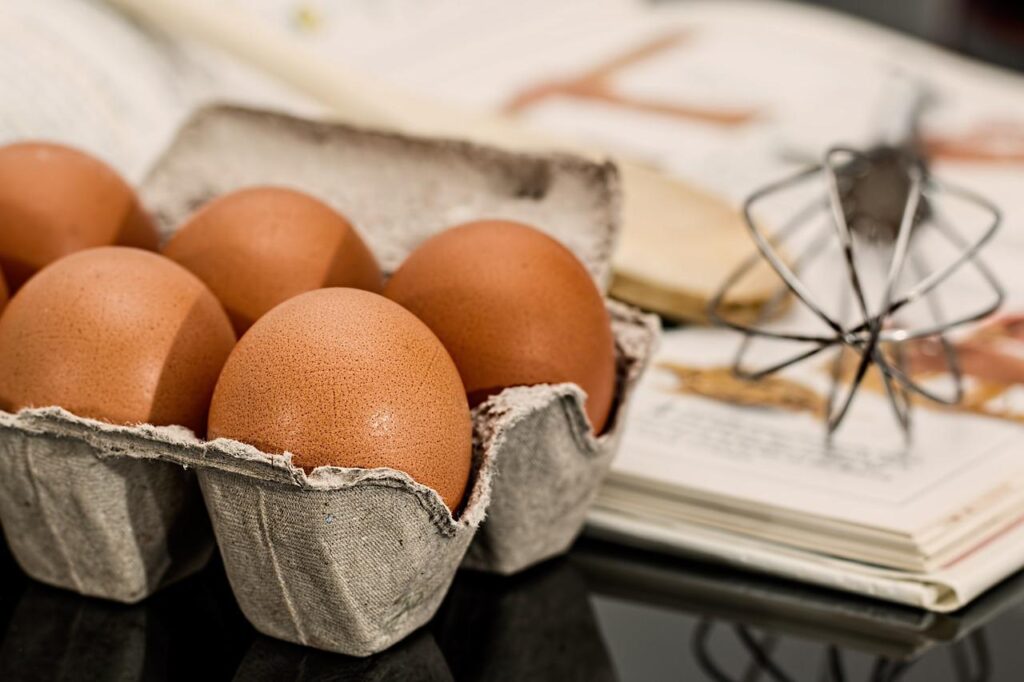 eggs, ingredients, baking-944495.jpg
